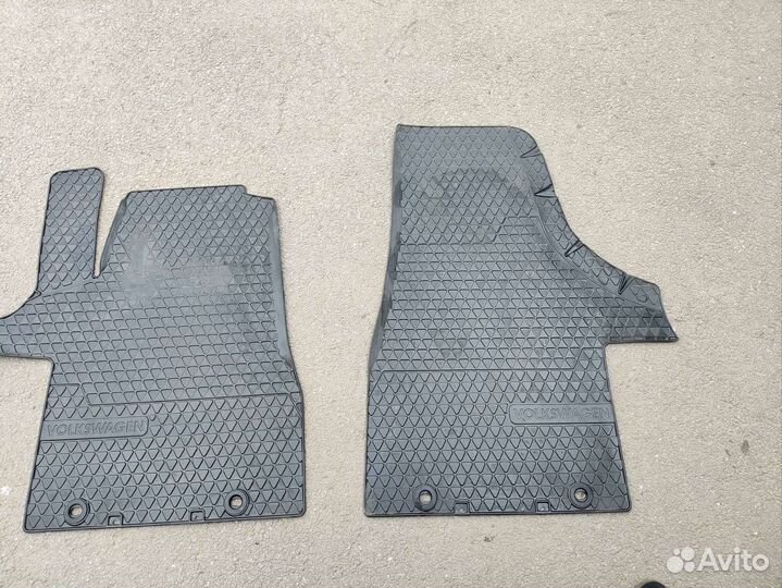 Резиновые коврики Volkswagen caravella