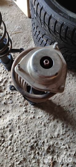 Передние стойки амортизатора ваз 2110 в сборе