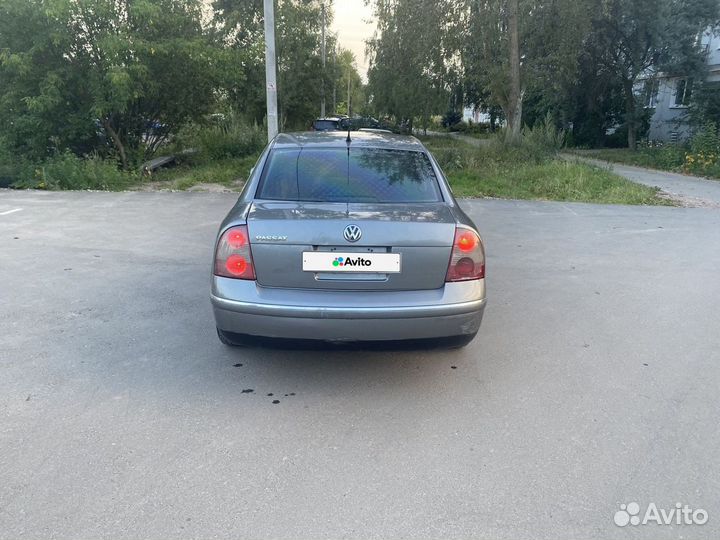 Volkswagen Passat 1.8 AT, 2003, 250 000 км