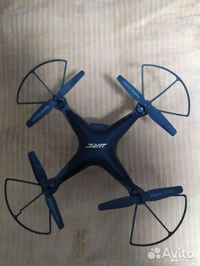 Квадрокоптер jjrc H68 FPV