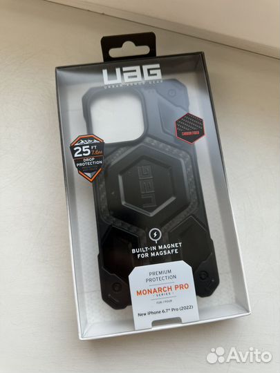 Чехол на iPhone 14 pro max UAG карбон