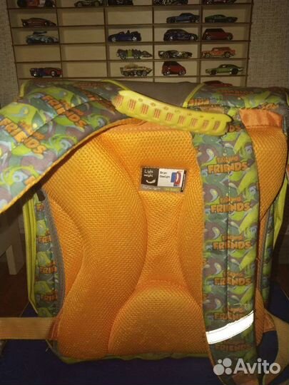 Школьный рюкзак