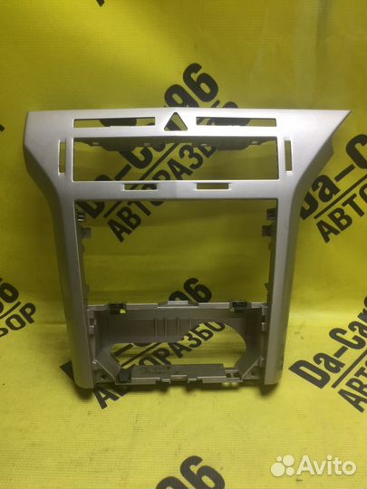 Рамка магнитолы Opel Astra H Опель Астра Ш