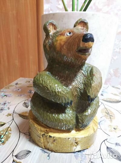 Фигурки из дерева