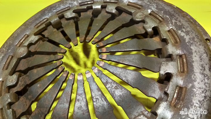 Корзина сцепления для Peugeot 307