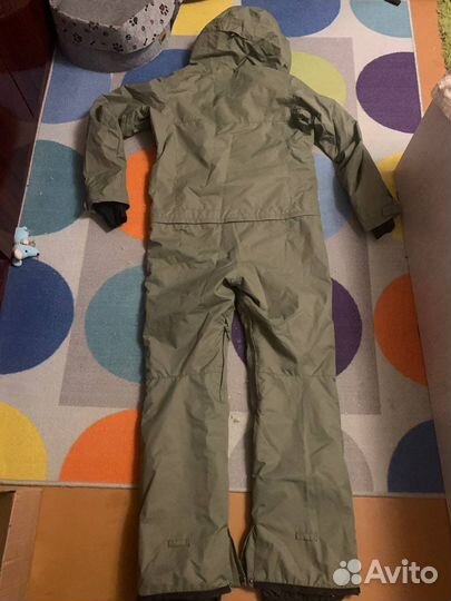 Комбинезон для сноуборда лыжи