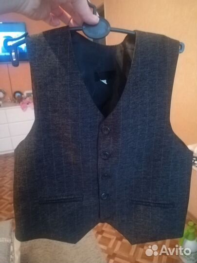 Жилетка на мальчика