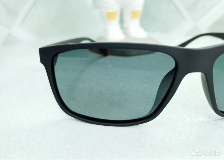 Солнцезащитные очки мужские Armani