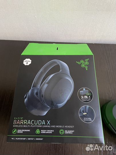 Беспроводные наушники Razer Barracuda X