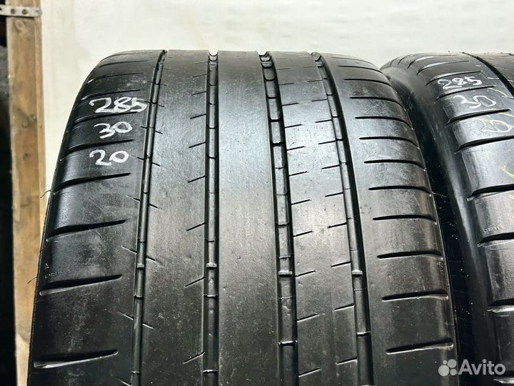 Michelin Pilot Super Sport 285/30 R20