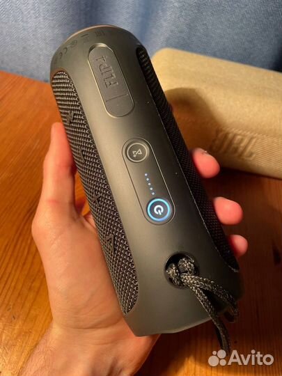 Колонка jbl flip 4