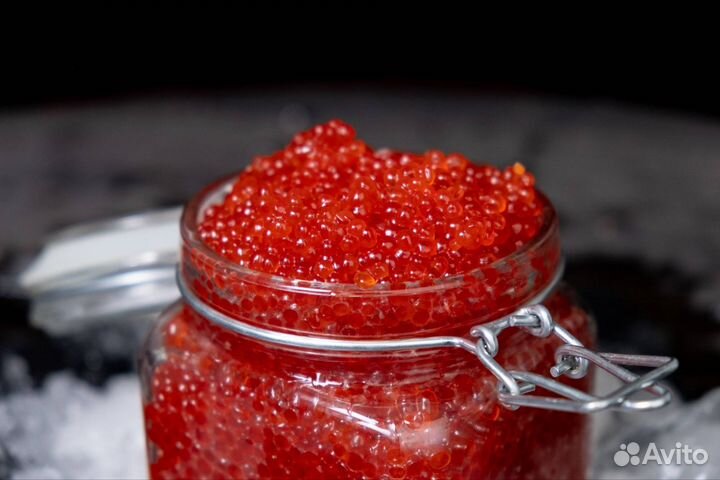 Красная икра кижуч