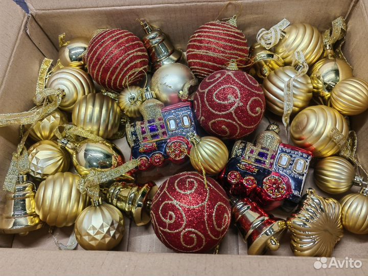 Елочные игрушки