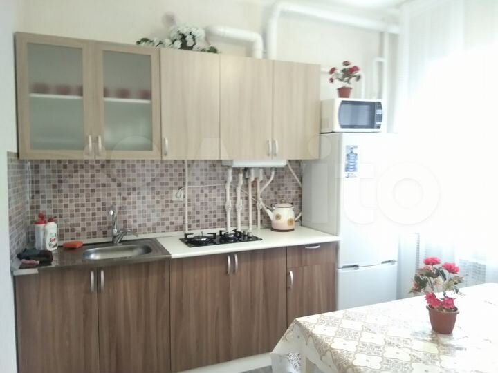 2-к. квартира, 50 м², 2/3 эт.