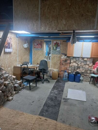 Гараж, > 30 м²