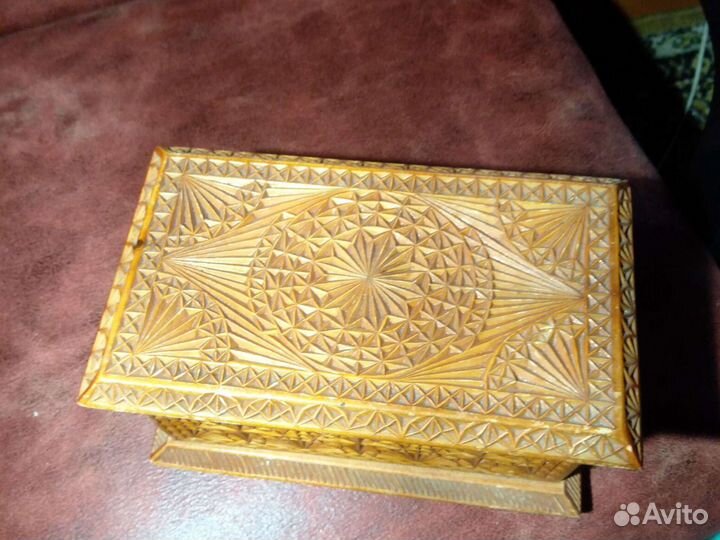 Шкатулка.Резная.Дерево.СССР.Отправляю