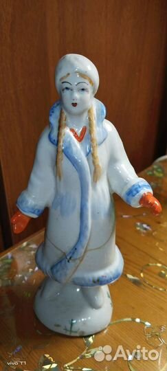 Снегурочка фарфоровая статуэтка СССР