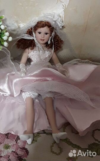Кукла фарфоровая полностью 30 см винтаж