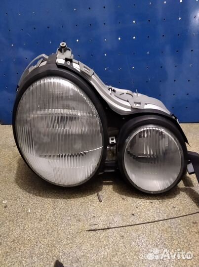 Фара мерседес w210