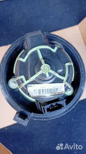 Мотор отопителя печки citroen С4