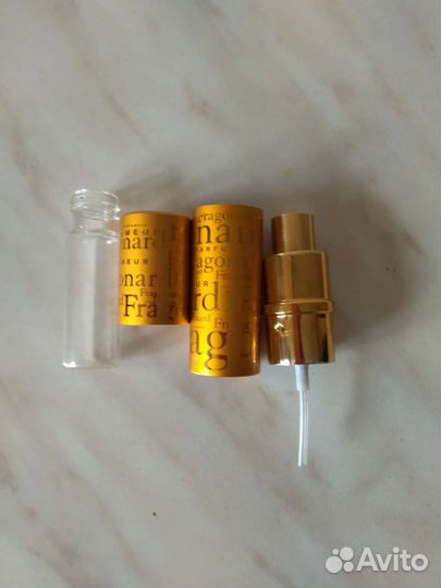 Дозатор для духов-атомайзер