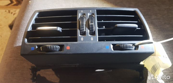 Дефлектор задний на бмв х5е70