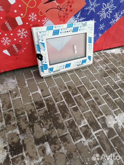 Окна пластиковые 70х50 (в)