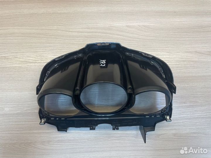 Козырек щитка приборов LADA X-Ray