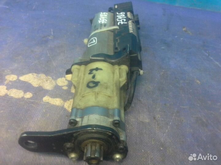 Петля двери багажника Audi Q7 4L 2005-2015