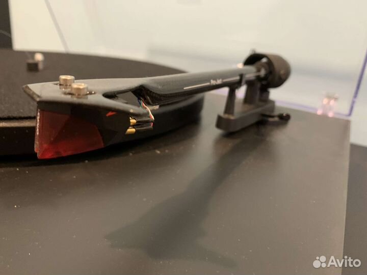 Проигрыватель винила Pro ject debut carbon EVO