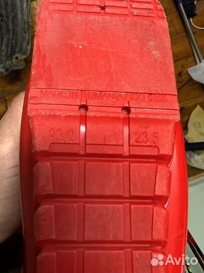 Горнолыжные ботинки детские/юниорские atomic