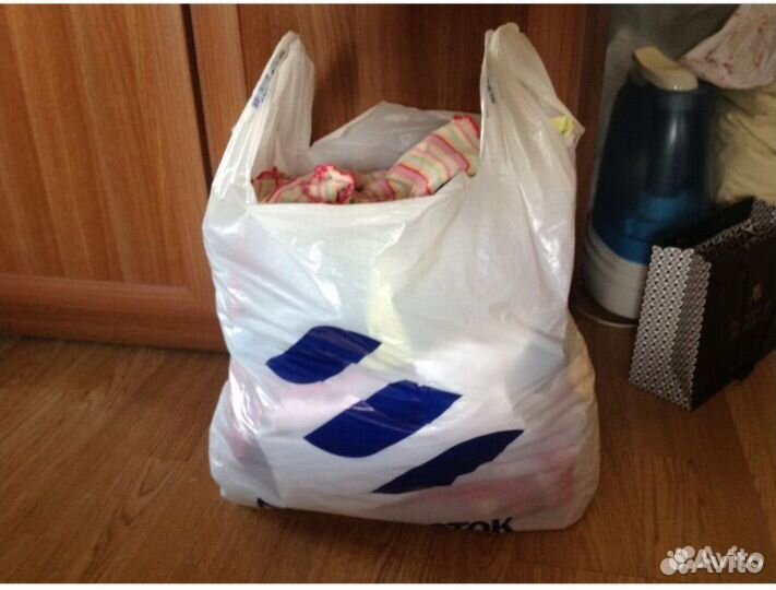 Продаю пакет вещей