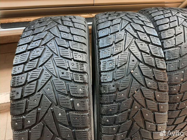 Dunlop SP Winter Ice 02 255/60 R18