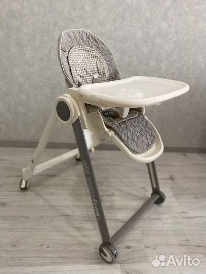 Стульчик для кормления Happy baby berny