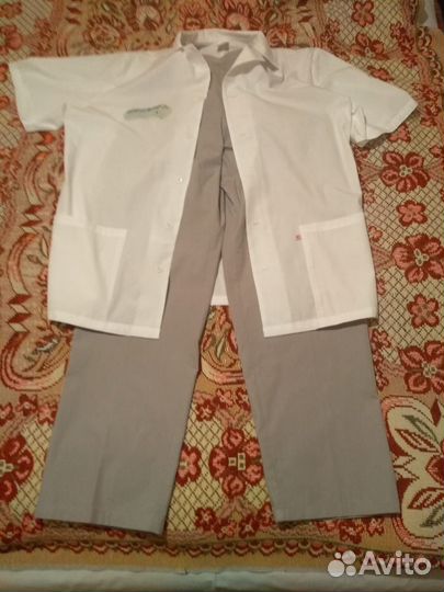 Медицинский хирургический костюм