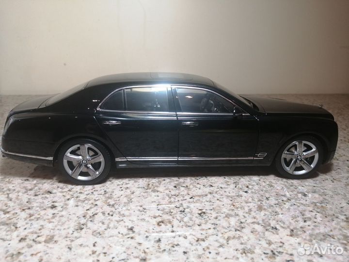 1/18 2014 Bentley Mulsanne Speed Onyx Kyosho