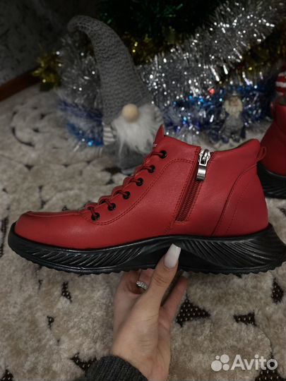 Ботинки осенние женские 40