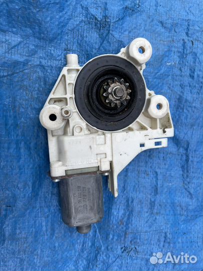 Мотор стеклоподьемника Ford Focus 2