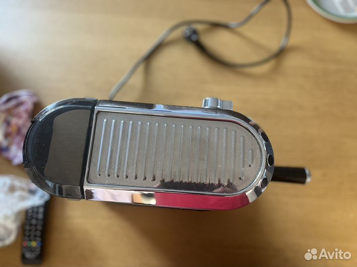 Delonghi кофеварка 680.М