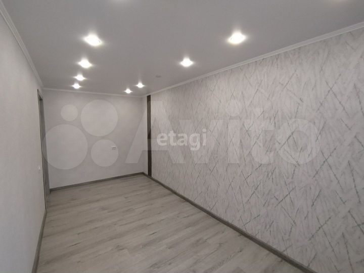 2-к. квартира, 43,3 м², 3/5 эт.