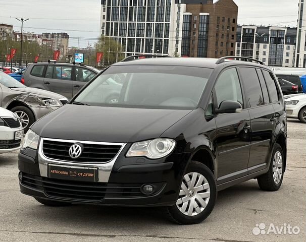 Volkswagen Touran 1.4 MT, 2007, 211 114 км с пробегом, цена 719000 руб.