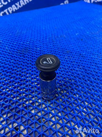 Прикуриватель Renault Logan 1 седан 2008