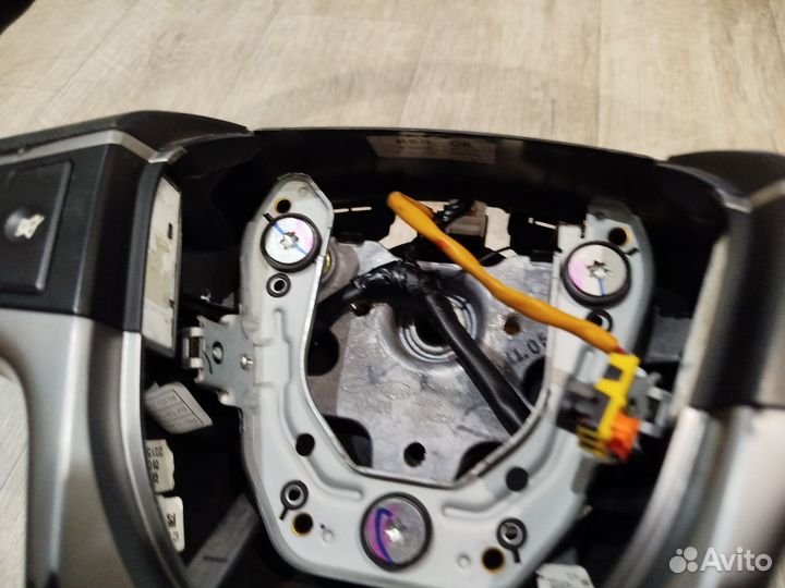 Рулевое колесо Hyundai Solaris 1