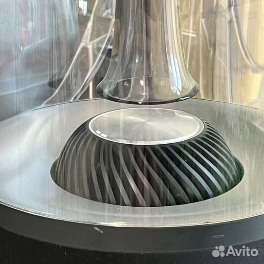 Harman kardon aura studio