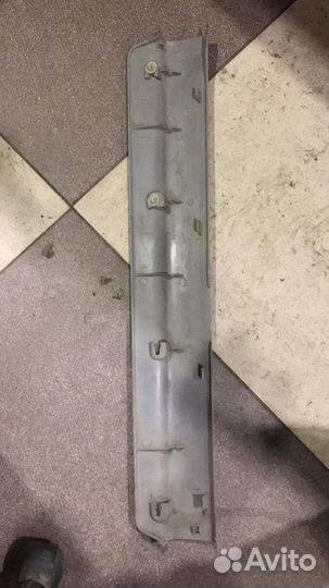 Накладка Порога Передняя Правая Mitsubishi L200 20