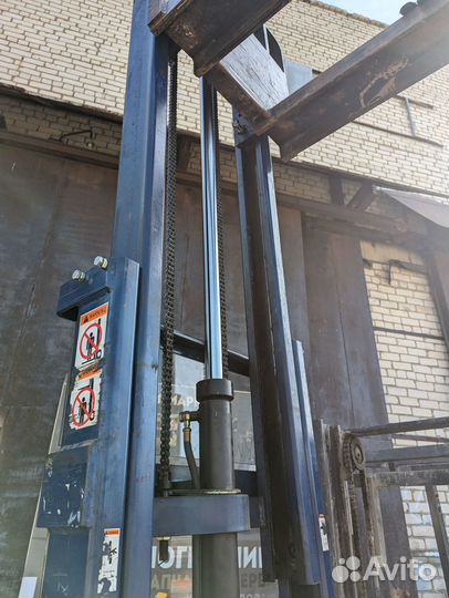 Штабелер (ричтрак) EUROLIFTER CMX 12/25, 2013