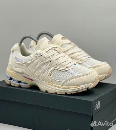 Новые Кроссовки New Balance 2002R Люкс