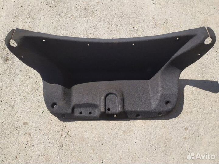 Обшивка крышки багажника Chevrolet Malibu sedan