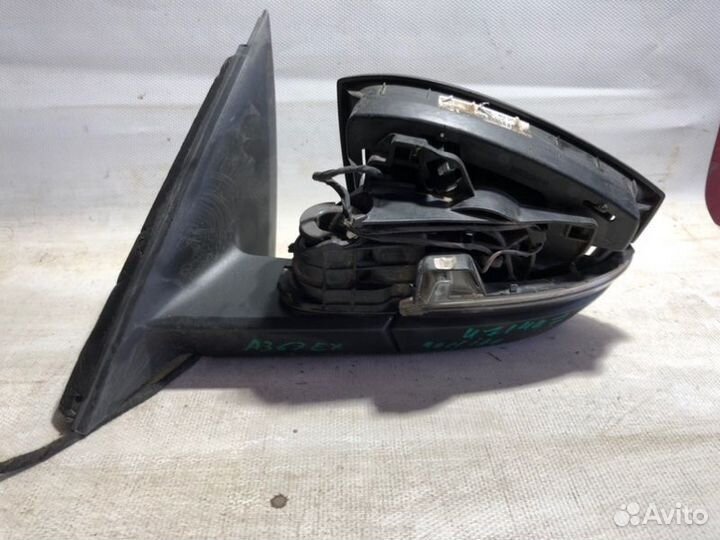 Корпус зеркала передний левый Skoda Karoq