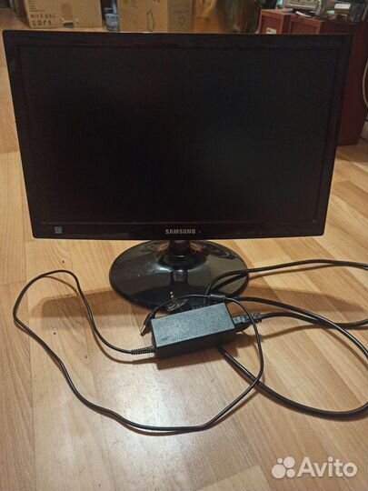 Монитор Samsung syncmaster s19b350 на запчасти